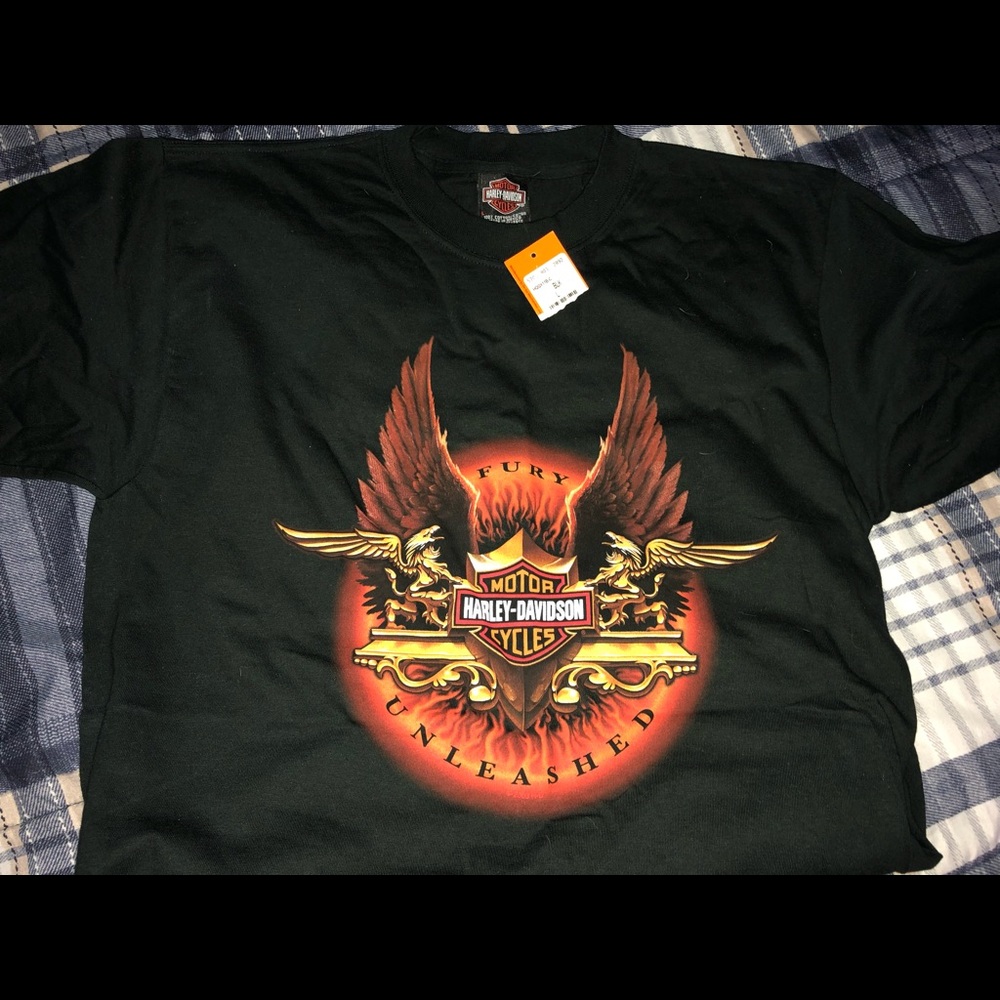 Men’s Harley Shirt size L NWT